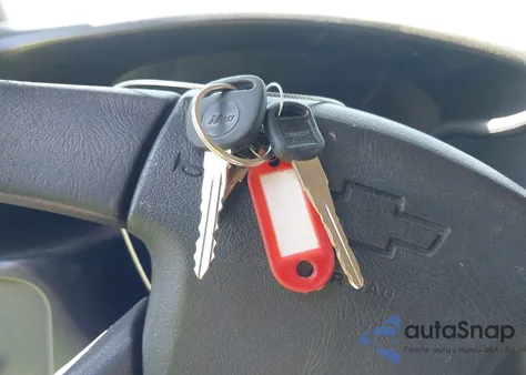 2003 Chevrolet Express from USA, damaged, VIN 1GCHG35UX31146643